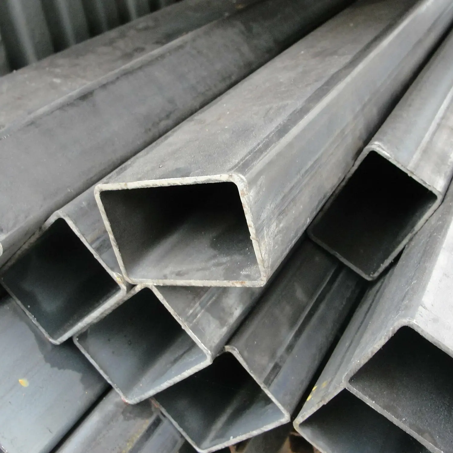 Труба профильная